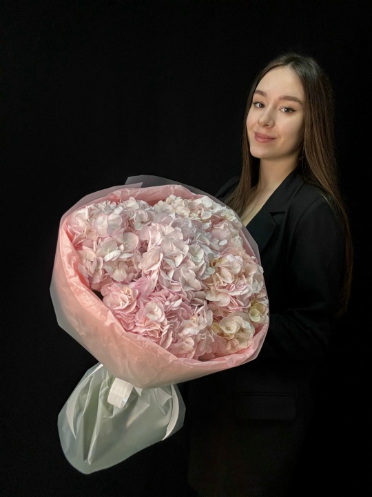 Букет розовых гортензий 5 шт 