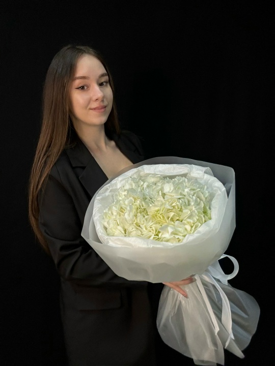 Белые гортензии 3 шт (размер S)