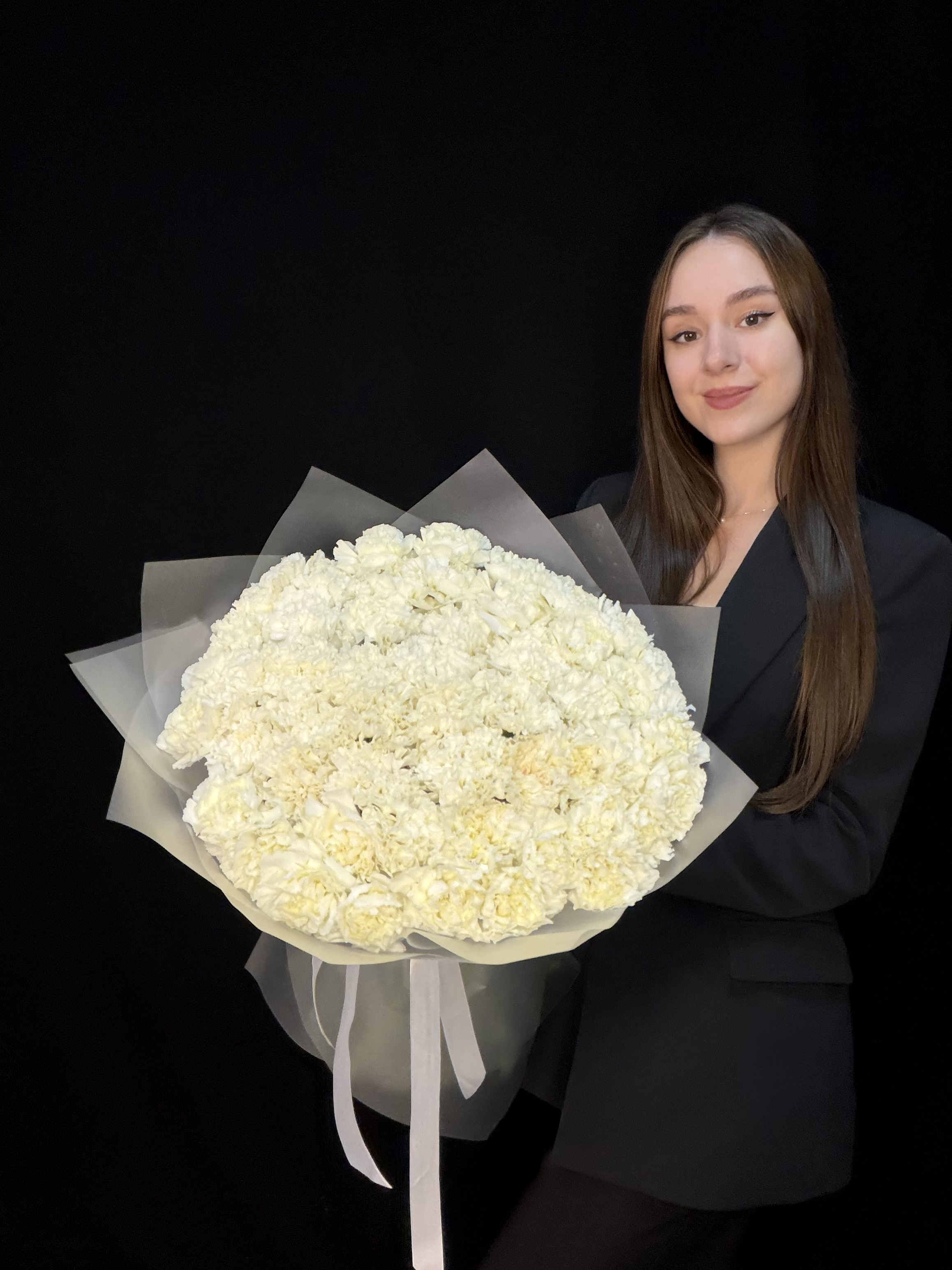Букет из 51 белого диантуса (гвоздика)