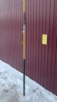 Закончили монтаж газовой трубы. Ввод в дом, так это всё выглядит:...