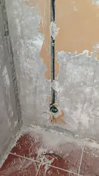Розетку под стиральную машину разместите рядом с коробкой в...