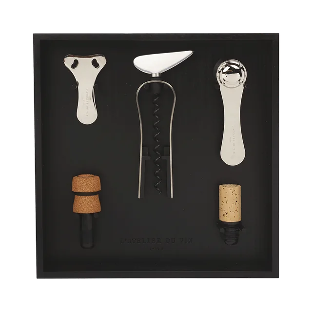 Ratelier-a-Outils-du-Vin-Noir