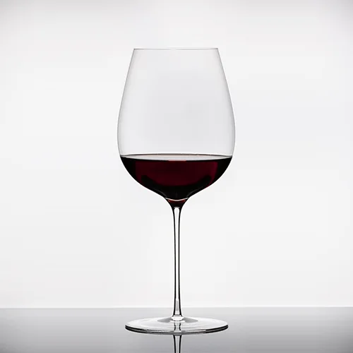 Méridional with red wine1