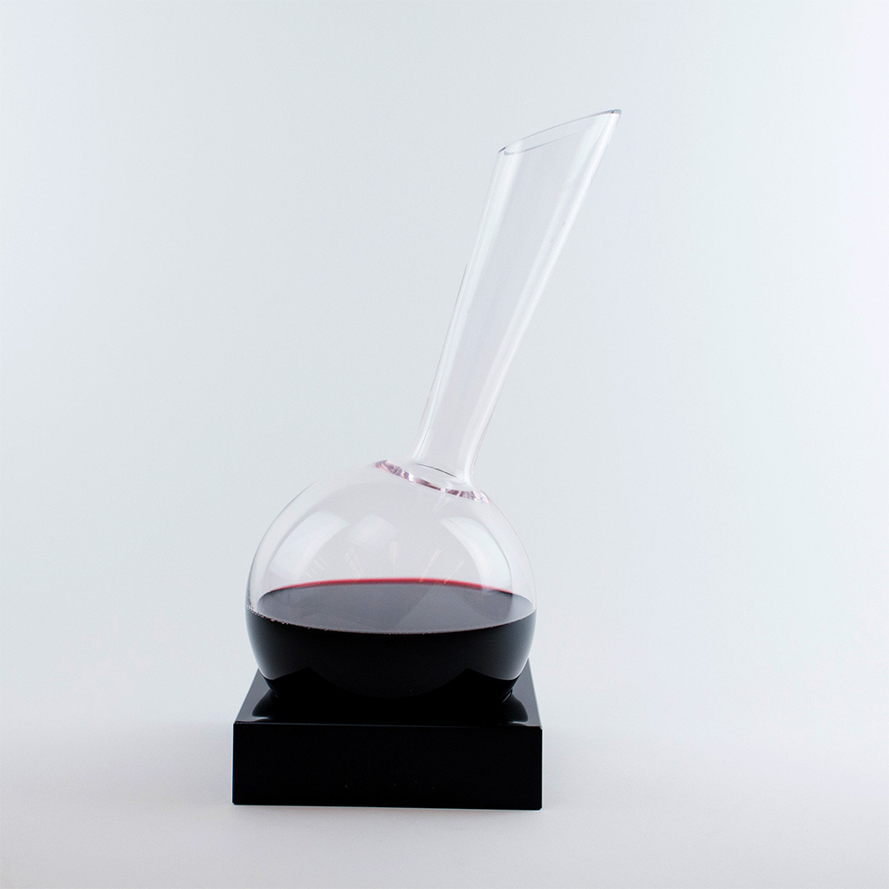 VInochio_black_wine