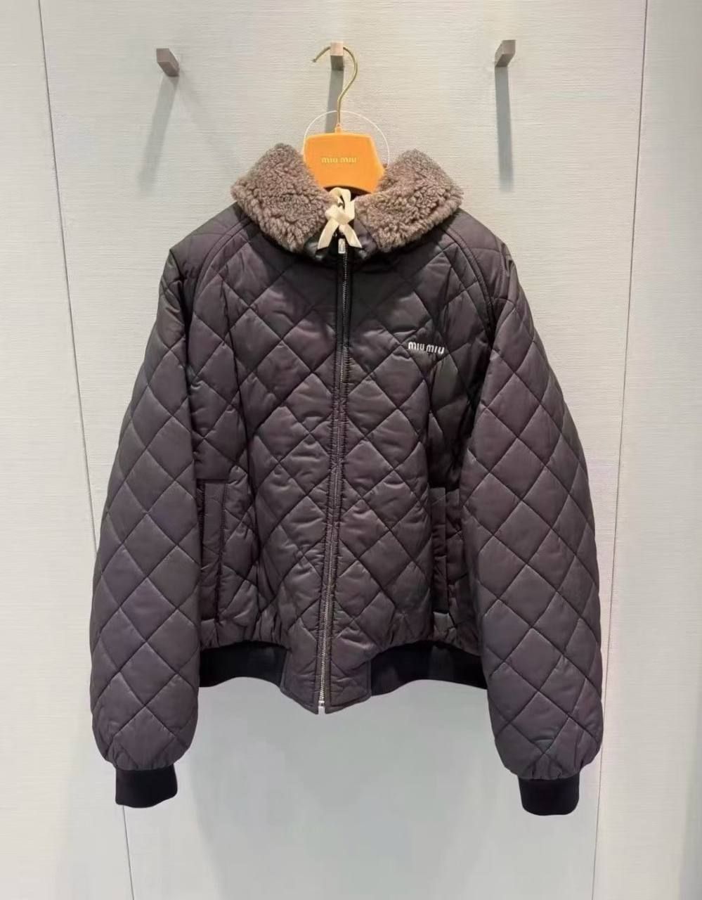Верхняя одежда MiuMiu — модель 1343