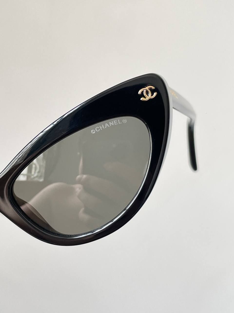 Аксесуары Chanel — модель 1831