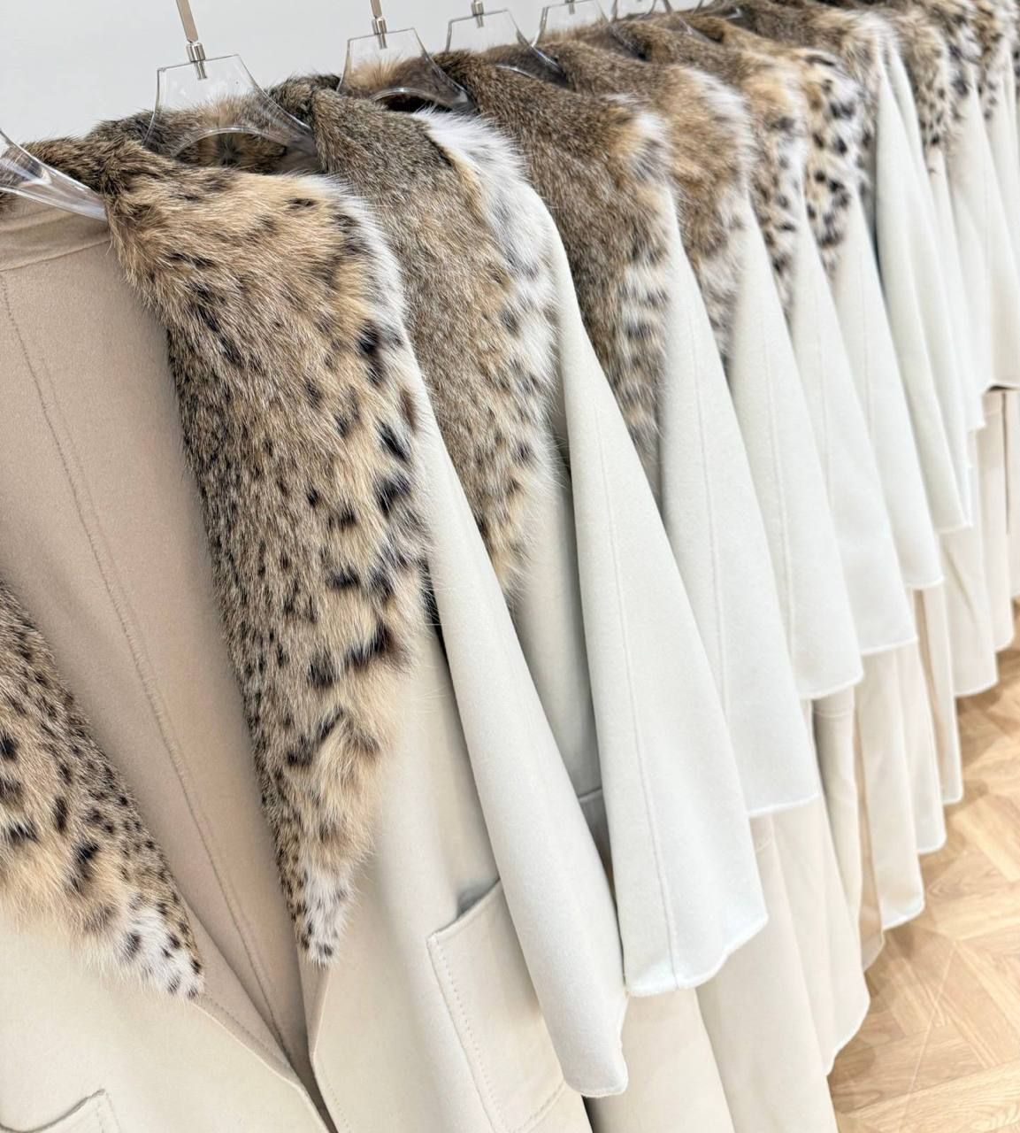 Верхняя одежда MaxMara — модель 2250