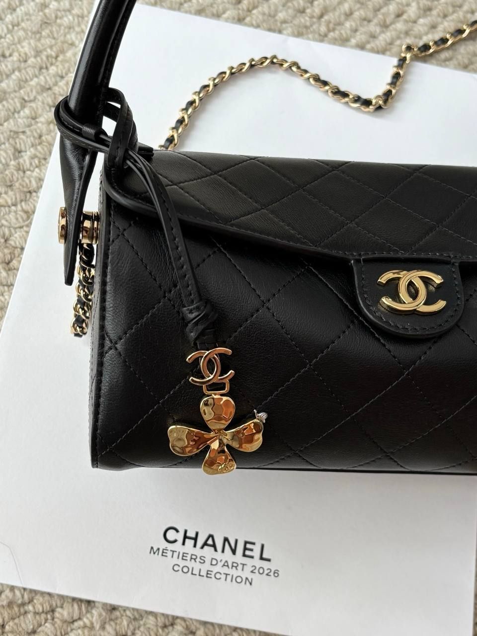 Аксесуары Chanel — модель 2191
