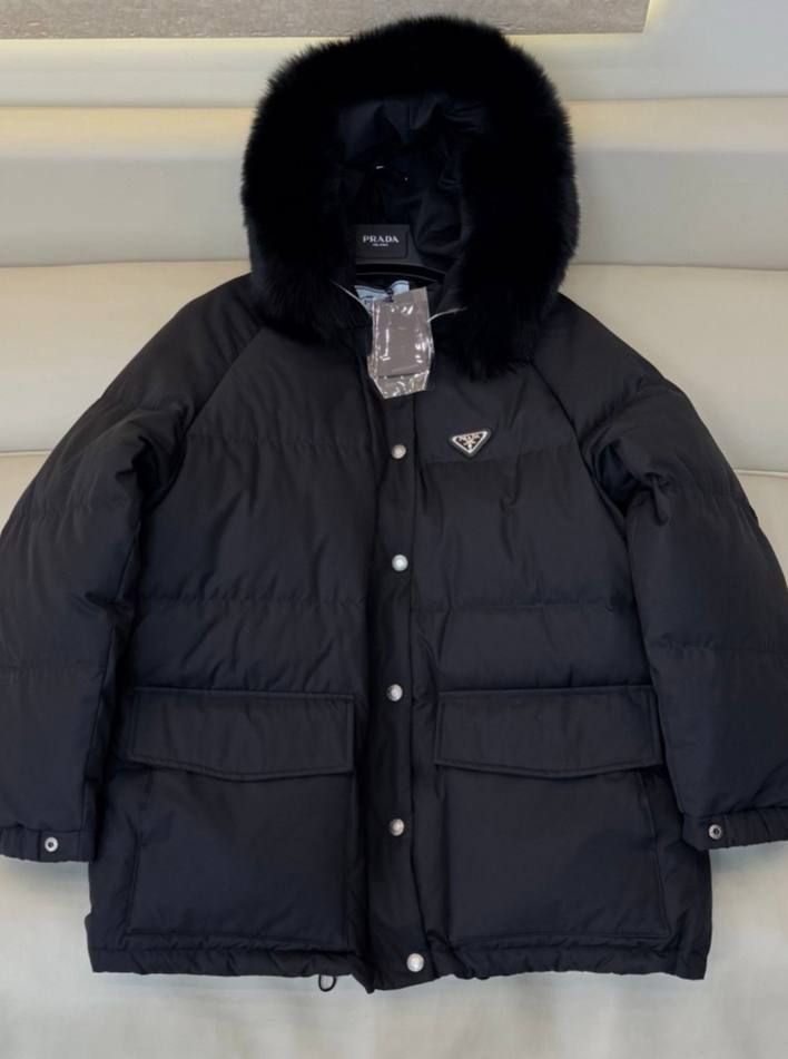 Верхняя одежда Prada — модель 2382