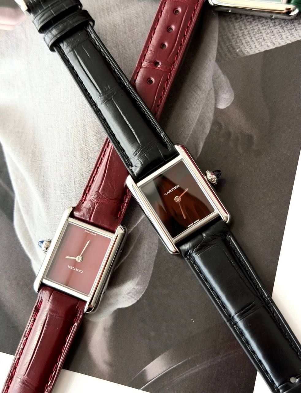 Аксесуары Cartier — модель 2251