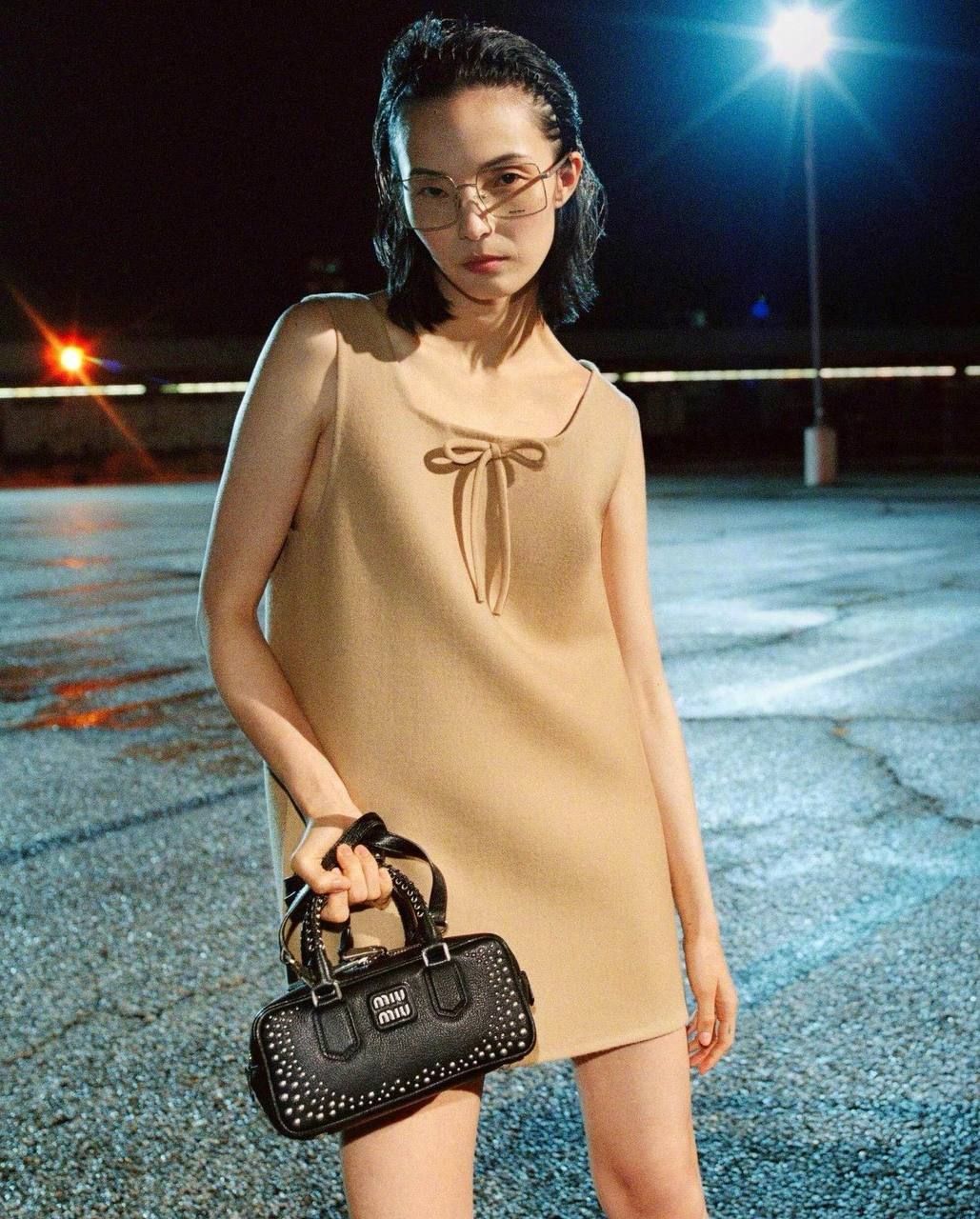 Платья MiuMiu — модель 2392