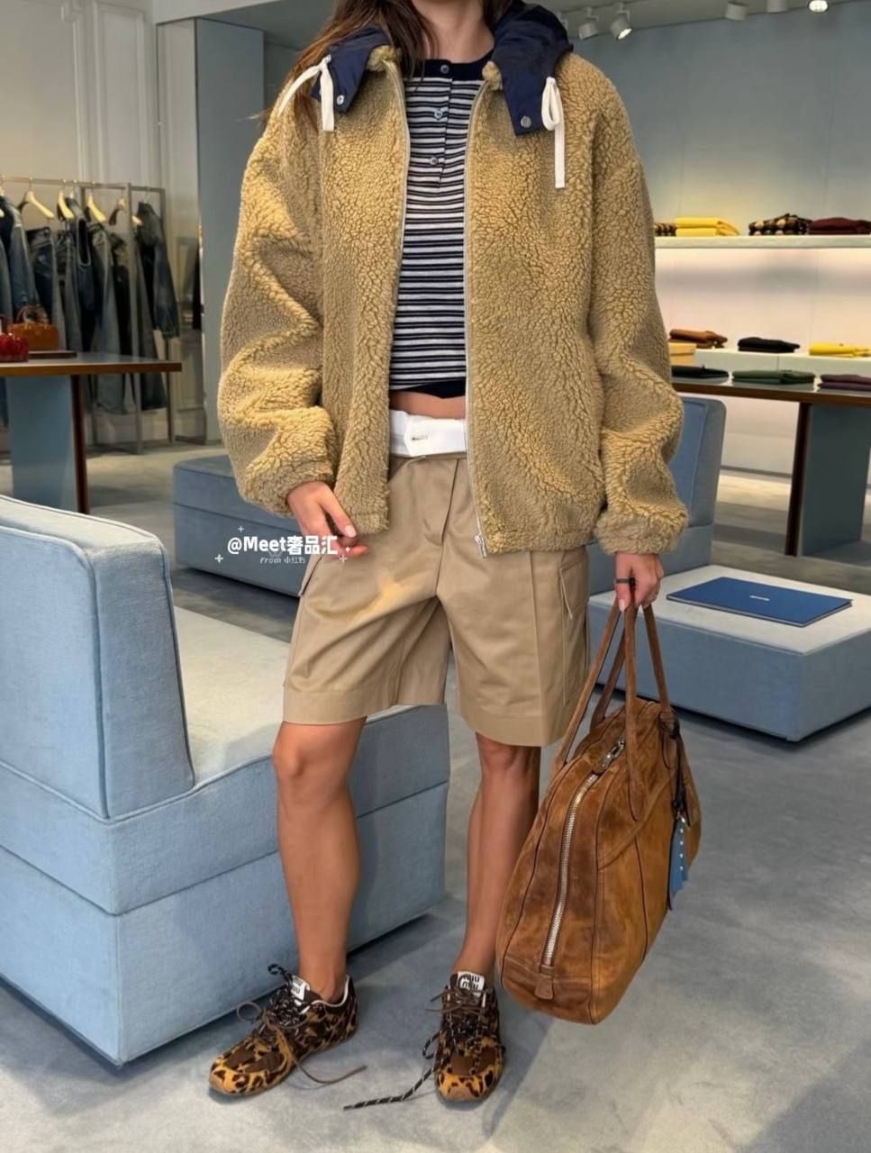 Верхняя одежда MiuMiu — модель 2383