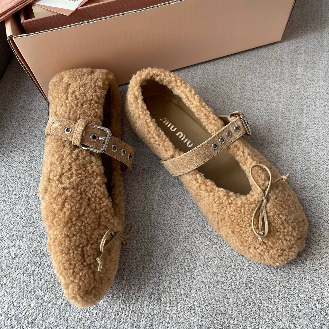 Обувь MiuMiu — модель 2360