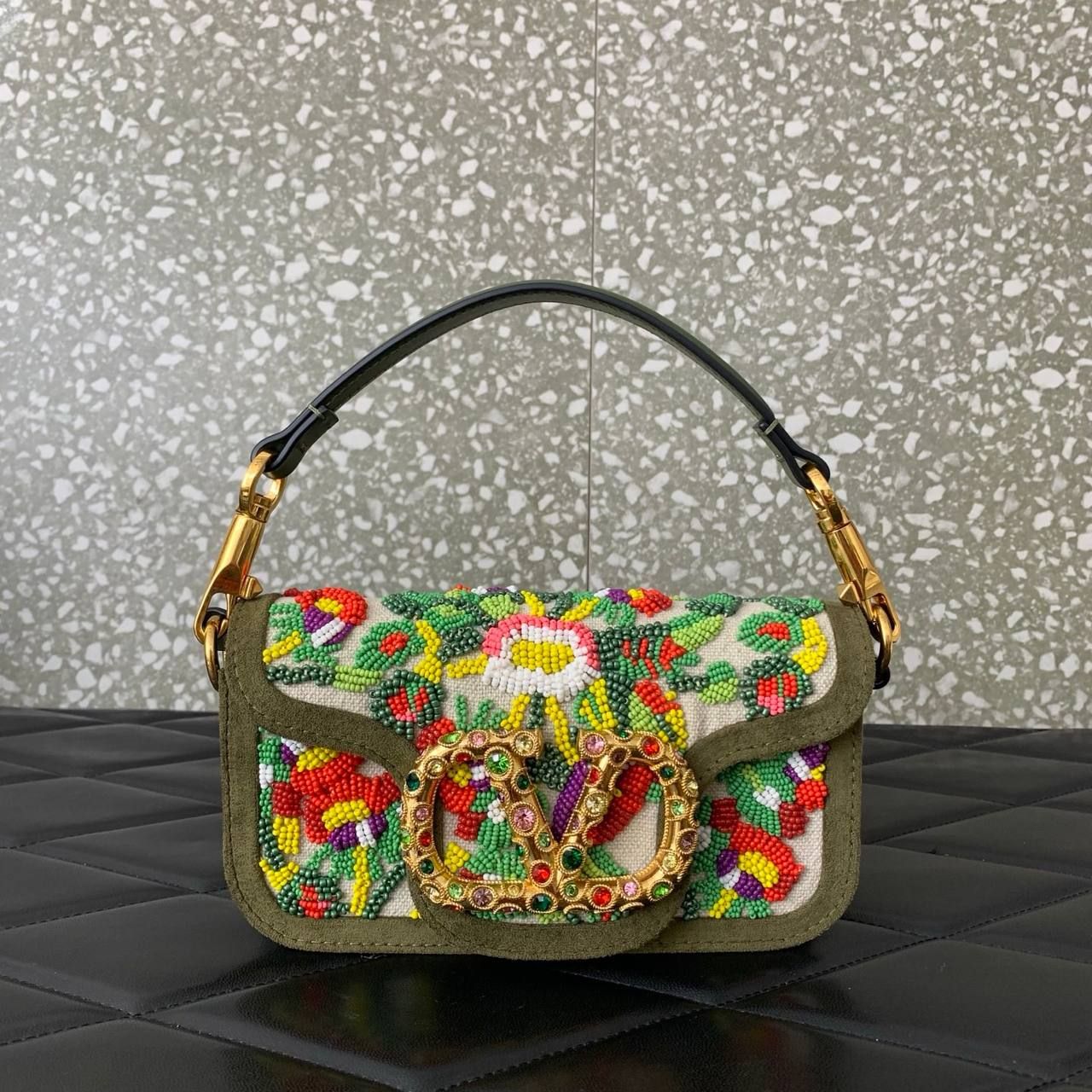 Сумки Valentino — модель 469