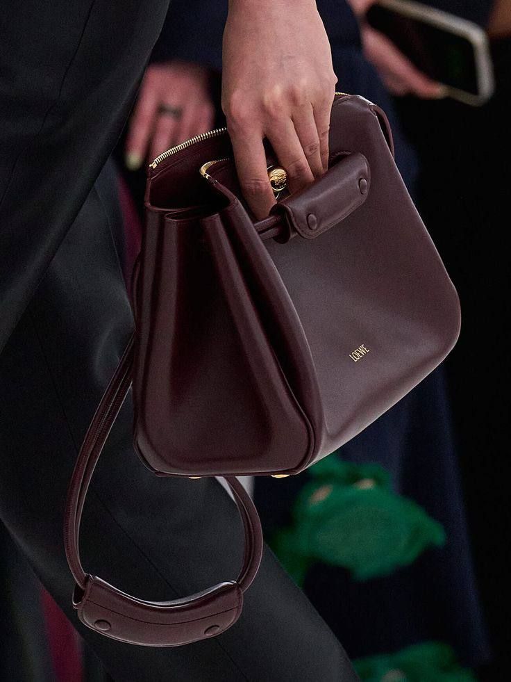 Сумки Loewe — модель 464