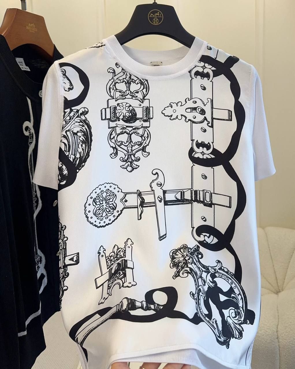 Верх/база Hermes — модель 537