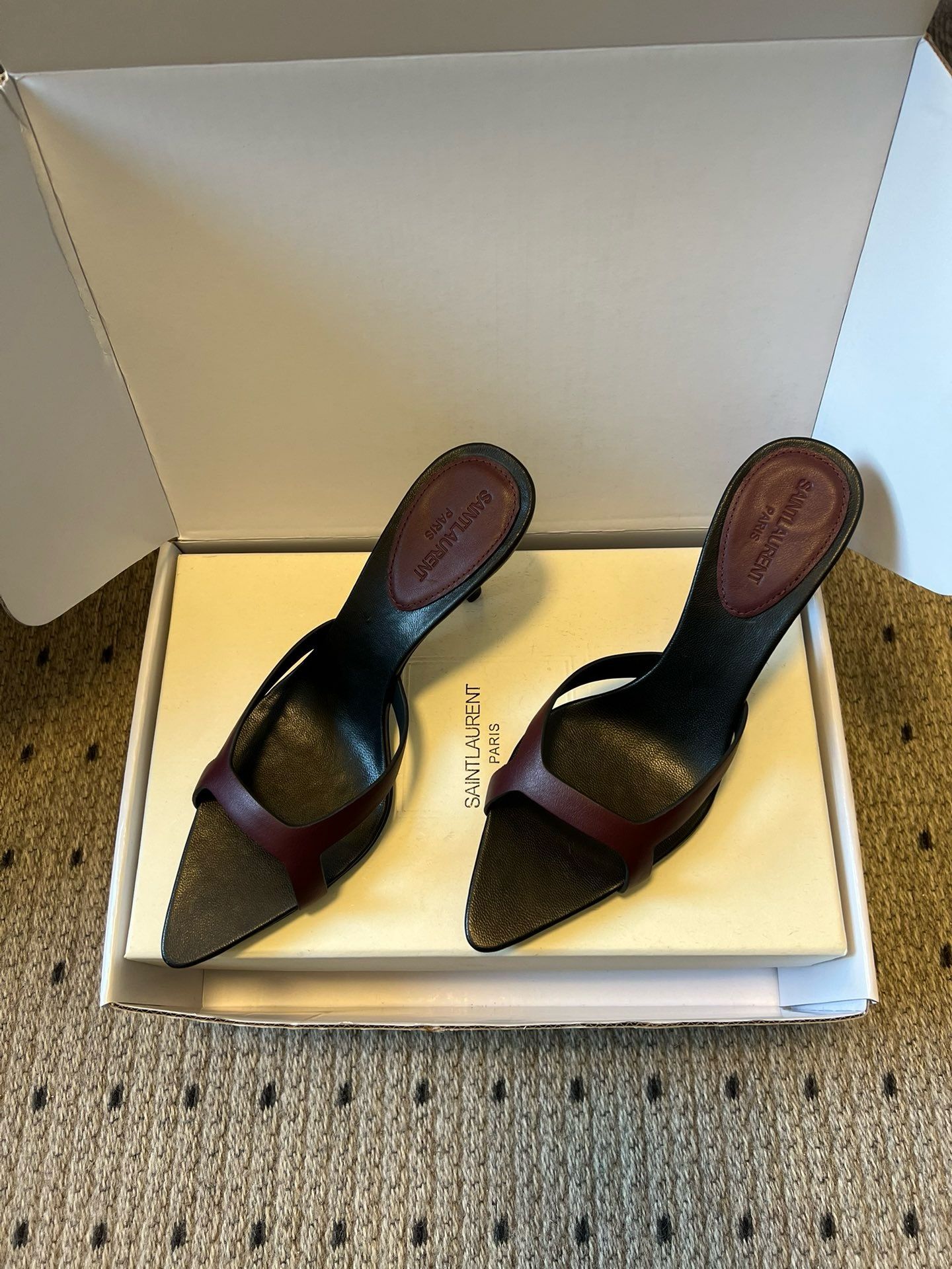 Обувь YSL — модель 564