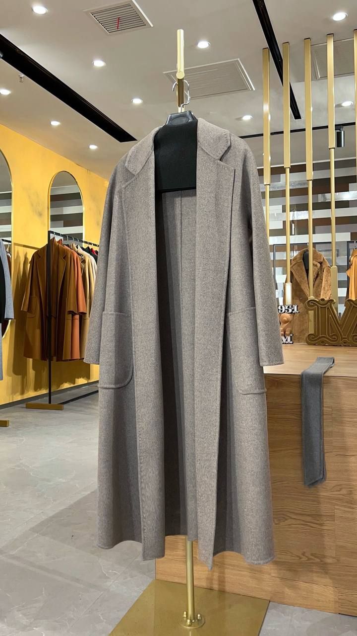 Верхняя одежда MaxMara — модель 667
