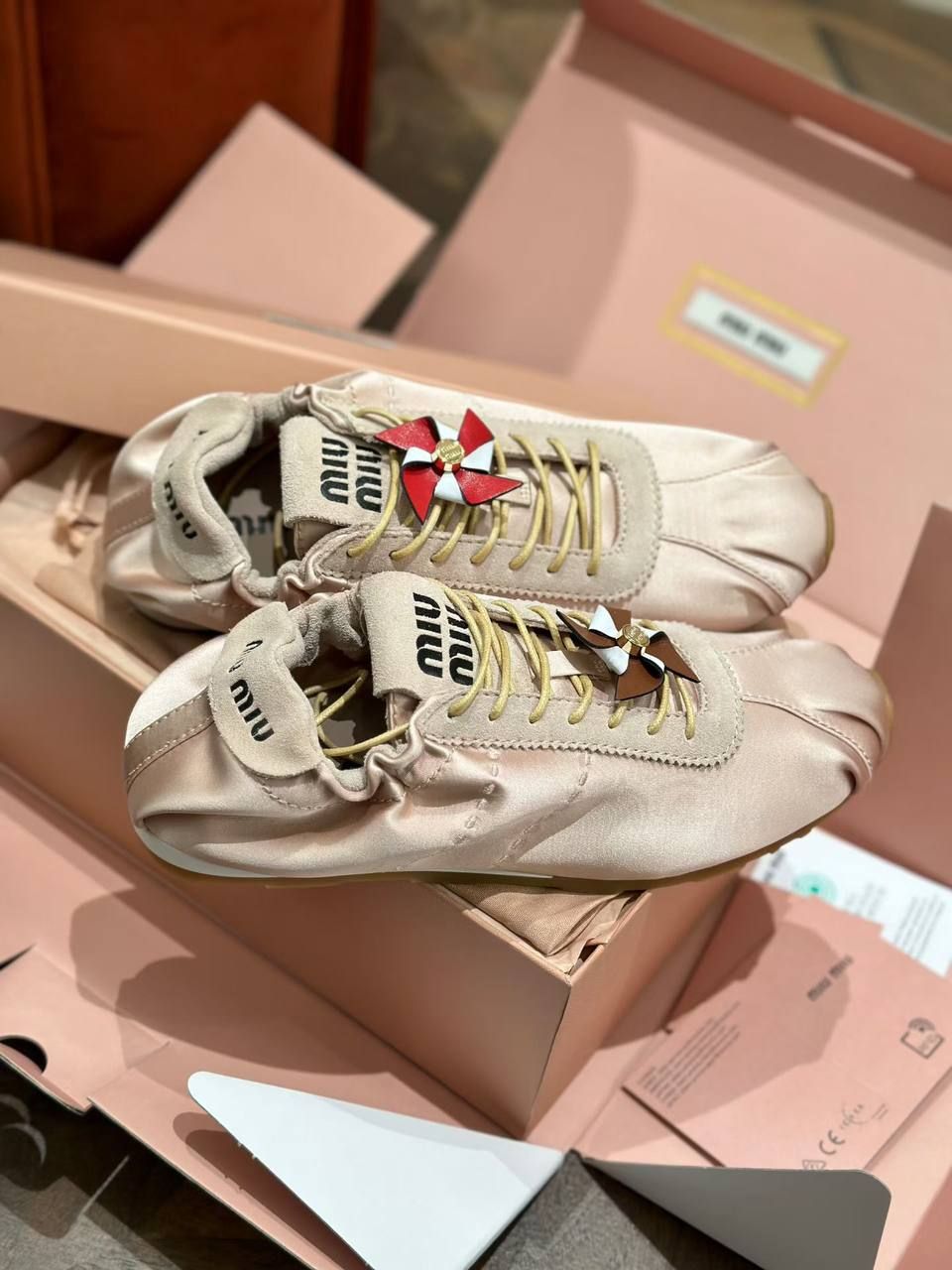Обувь MiuMiu — модель 750