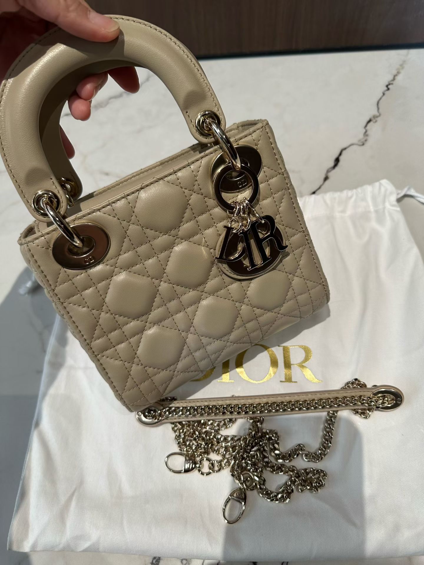 Сумки Dior — модель 847