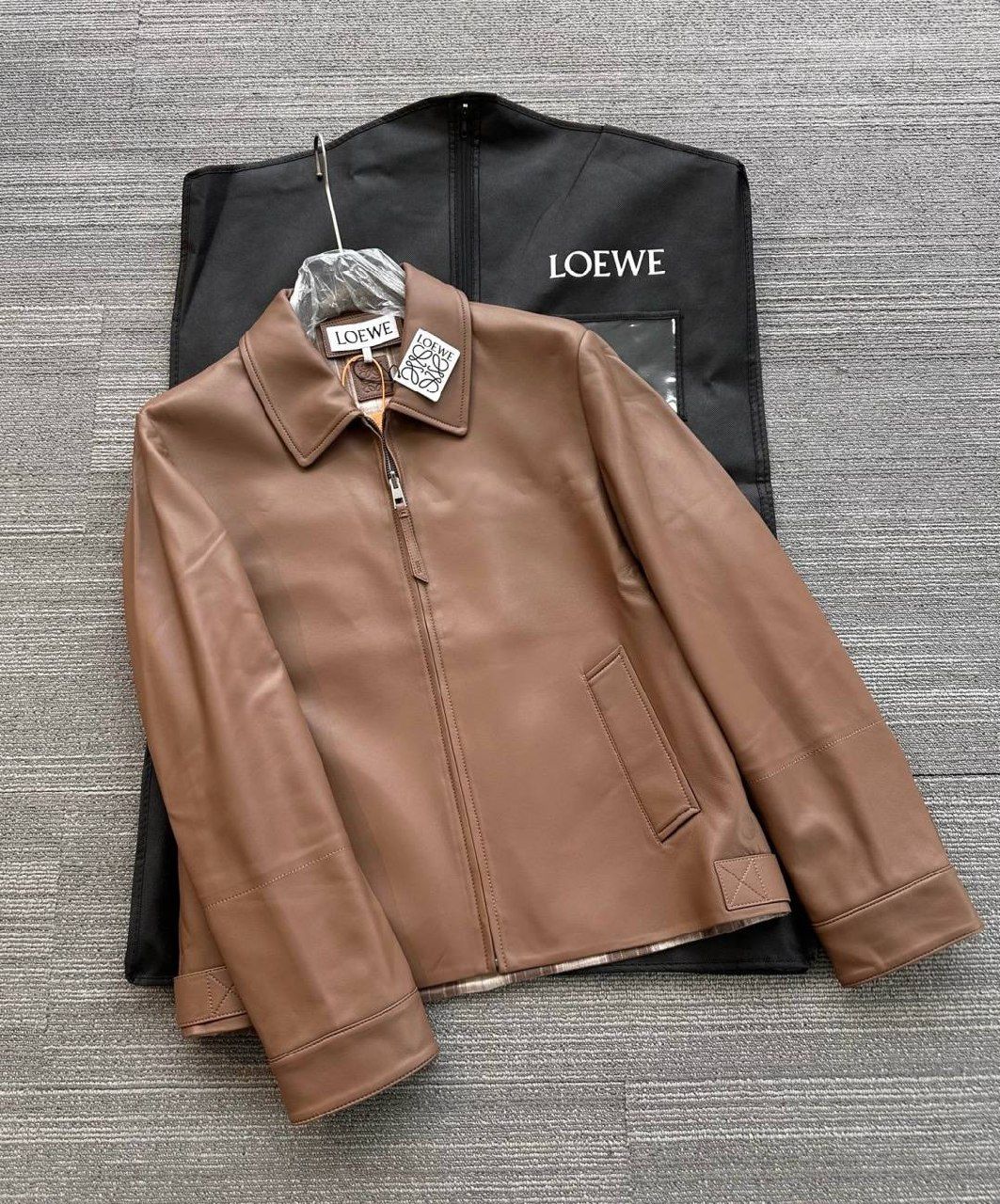 Куртки Loewe — Loewe