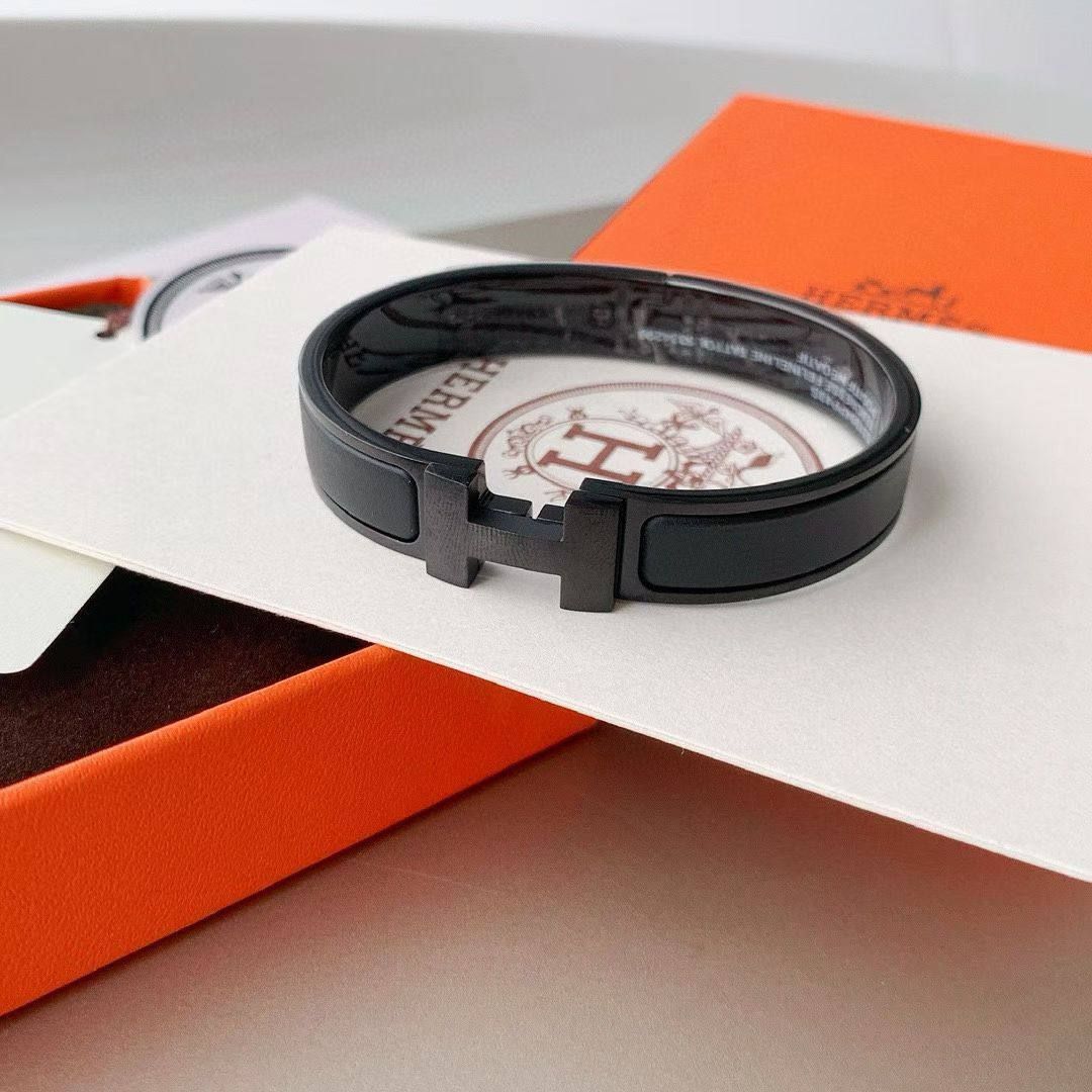 Аксессуары Hermes — Hermes