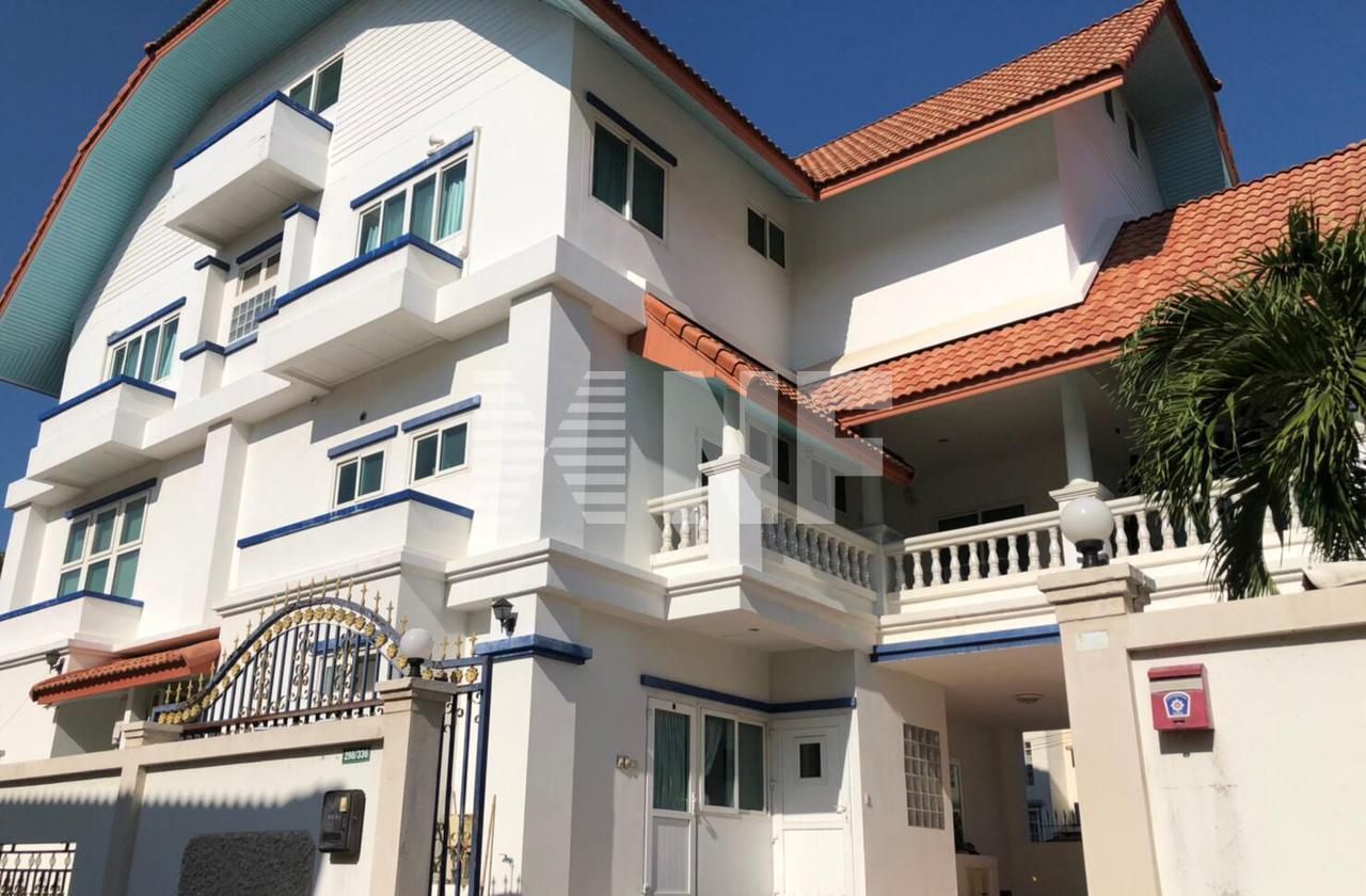 Дом в Паттайе, Таиланд, 500 м²