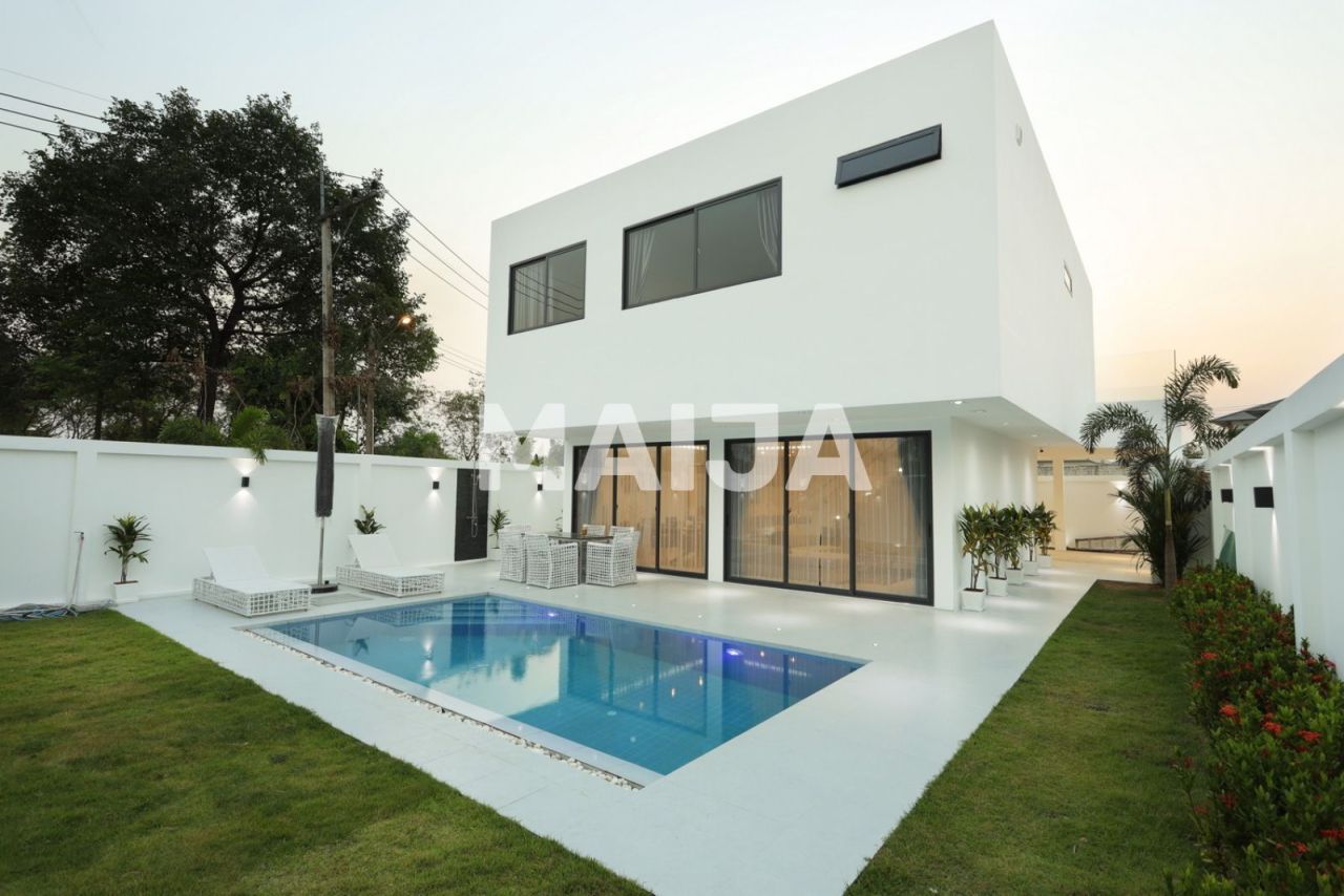 Вилла в Паттайе, Таиланд, 200 м²