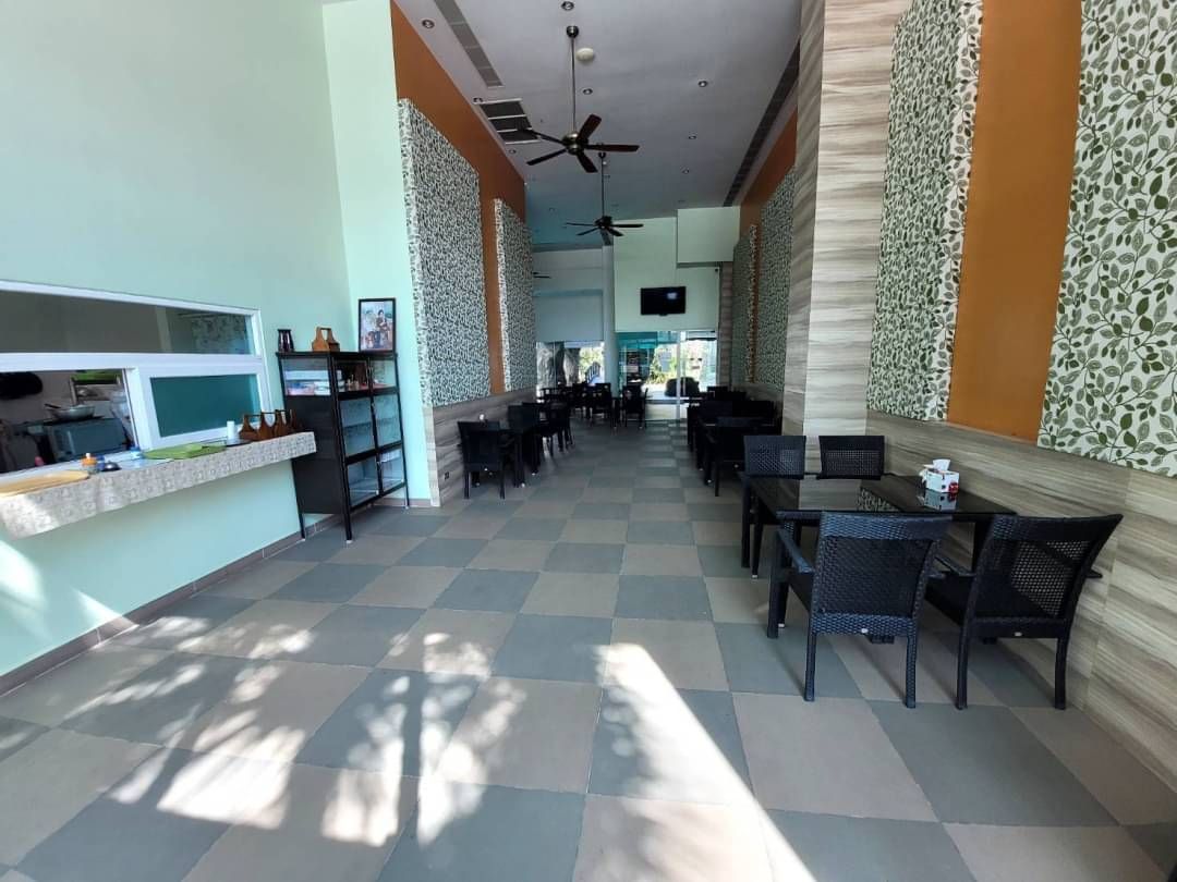 Кафе, ресторан в Паттайе, Таиланд, 120 м²