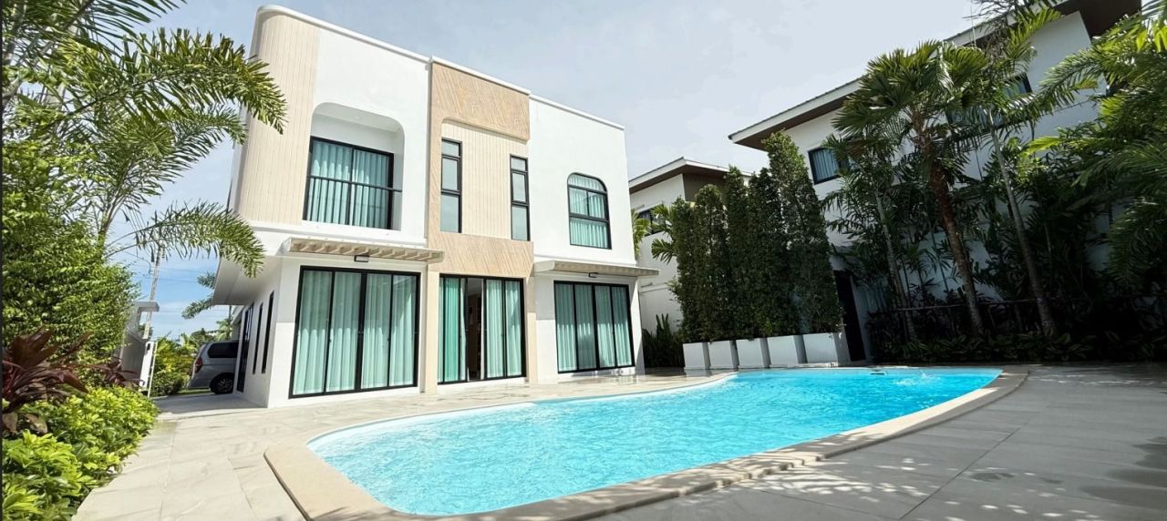 Вилла в Тхаланге, Таиланд, 373 м²