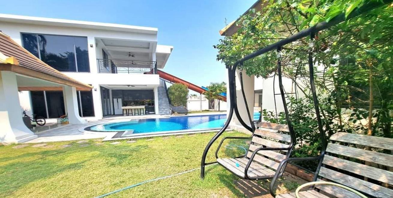 7-комнатная вилла 750 м² в Паттайе