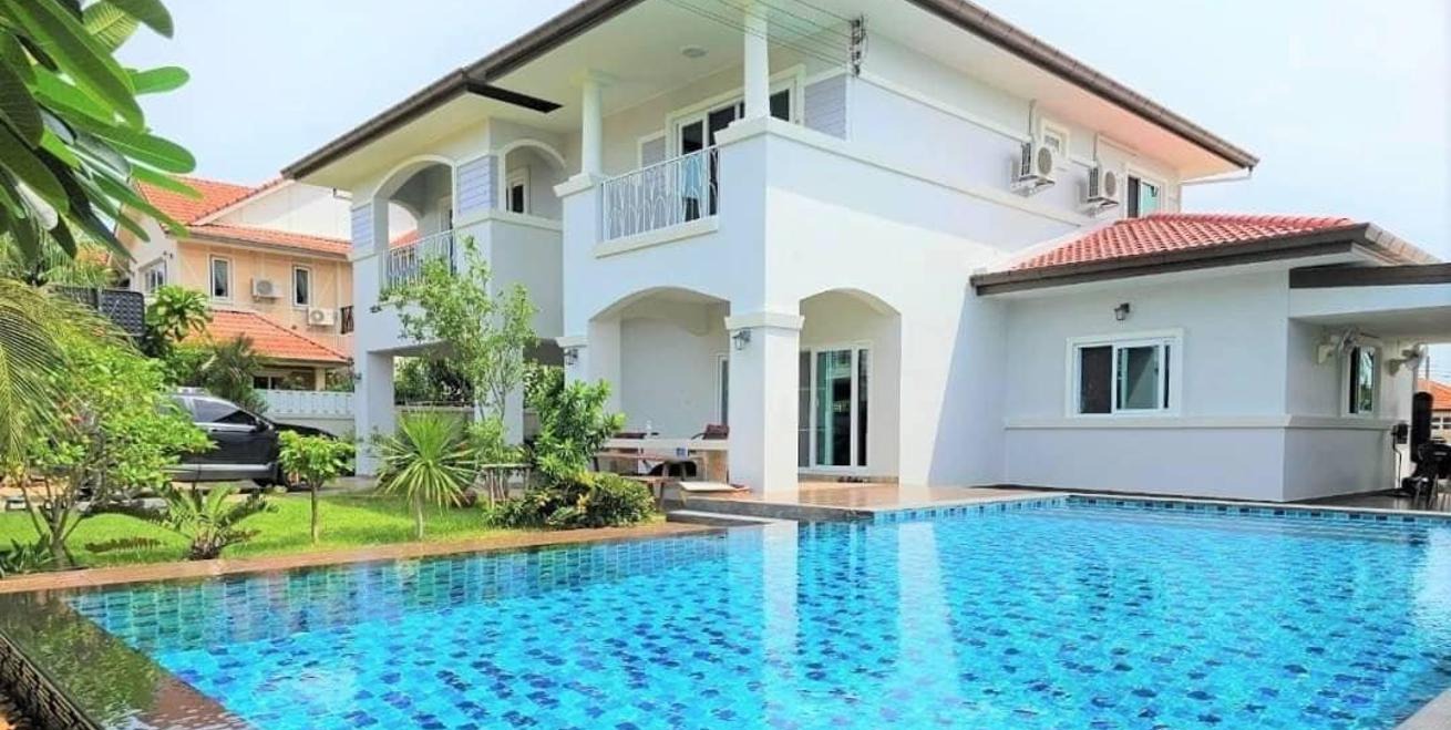 4-комнатная вилла 550 м² в Паттайе