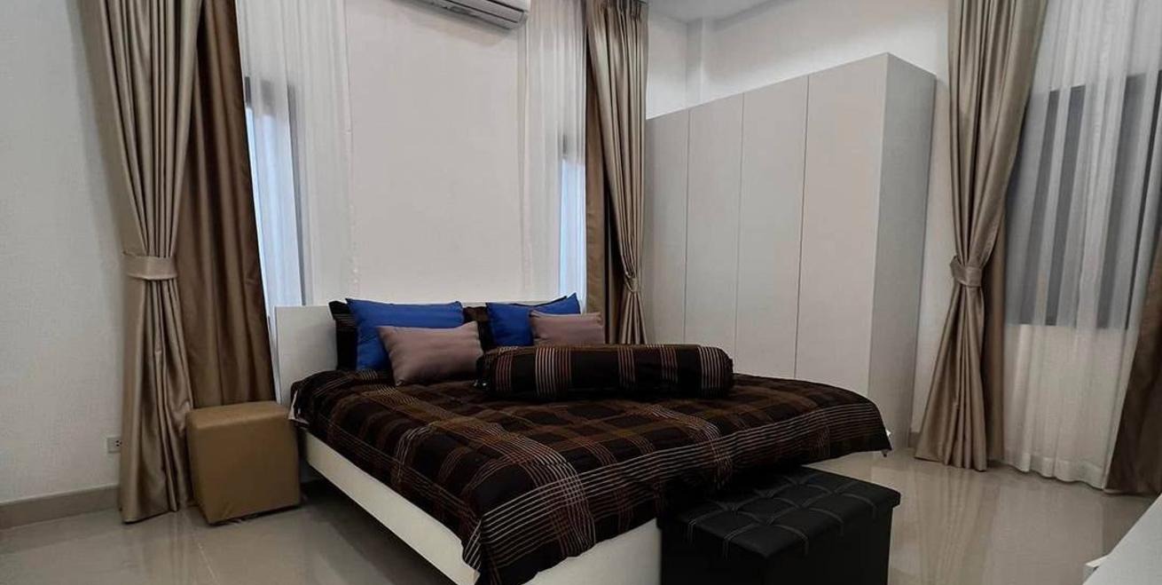 3-комнатная вилла 240 м² в Паттайе