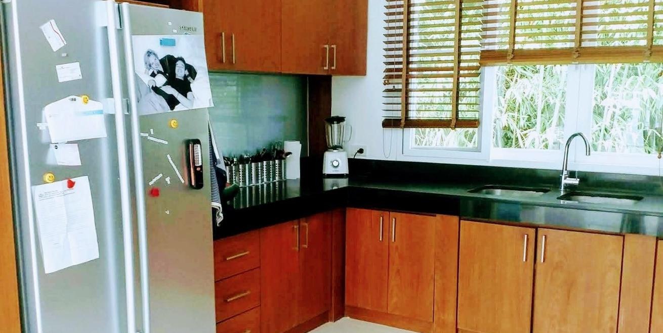 4-комнатная вилла 550 м² в тамбоне Кату