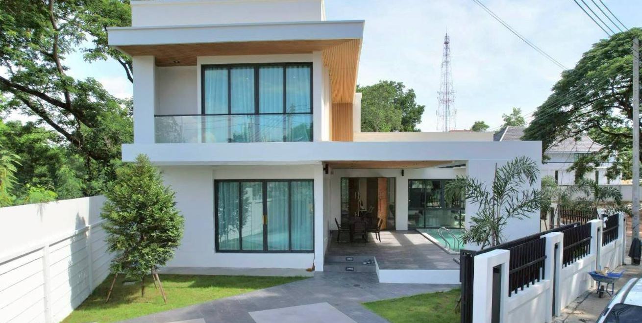 4-комнатная вилла 374 м² в Паттайе