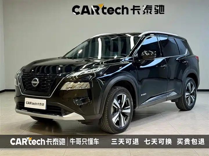 X-Trail 2023 e-POWER super-hybrid dual-motor four-wheel drive extreme version