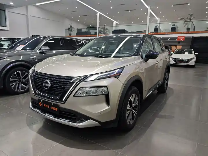 X-Trail 2023 e-POWER super-hybrid dual-motor four-wheel drive luxury version
