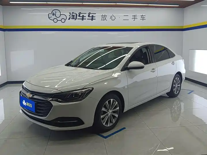 Cruze 2022 320 Automatic Sunroof Edition