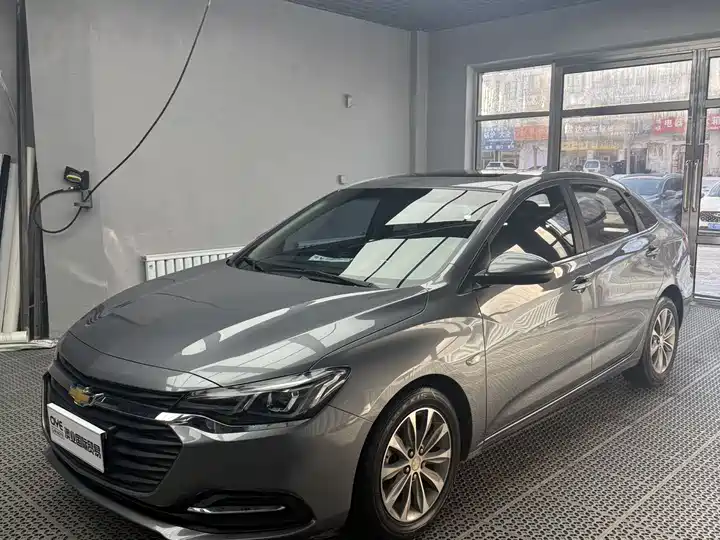 Cruze 2022 320 Automatic Sunroof Edition