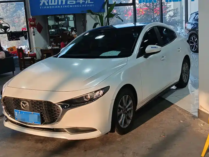 Mazda3 Angkesela 2021 2.0L automatic quality version