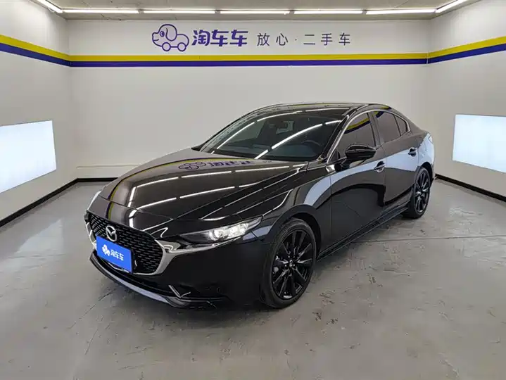 Mazda3 Angkesela 2023 2.0L Automatic Premium Edition
