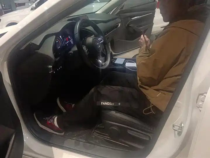 Фото автомобиля