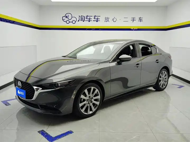 Mazda3 Angkesela 2023 2.0L Automatic Premium Edition