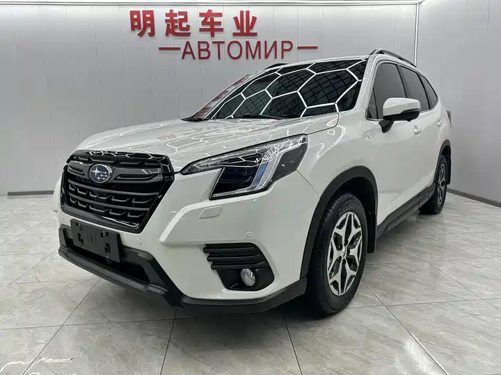 Forester 2022 2.0i AWD Deluxe Edition EyeSight