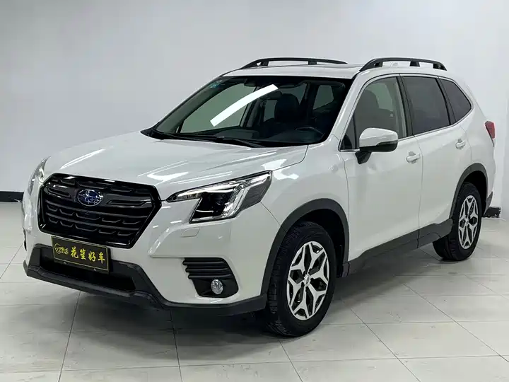 Forester 2022 2.0i AWD Deluxe Edition EyeSight