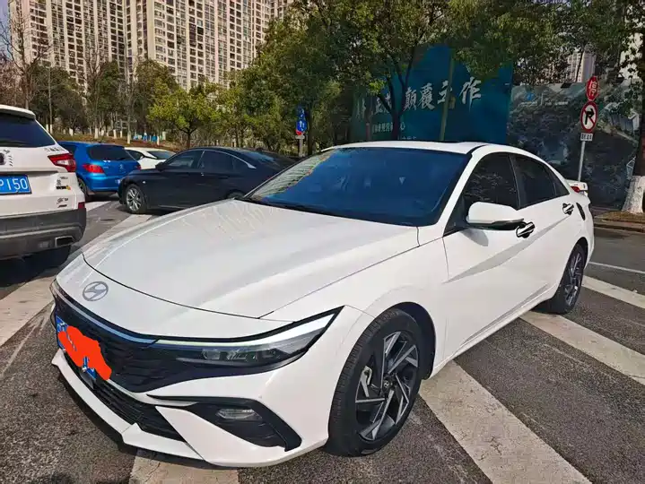 Elantra 2023 1.5L CVT GLX Elite Edition