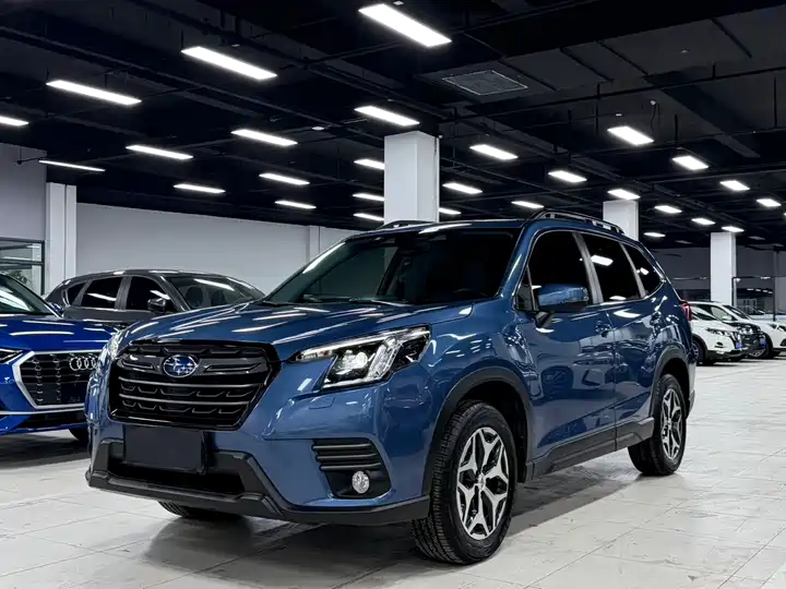 Forester 2022 2.0i AWD Deluxe Edition EyeSight
