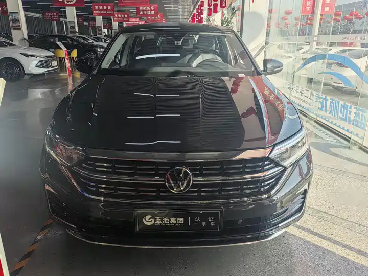 Sagitar 2025 facelift 300TSI DSG transcendent version