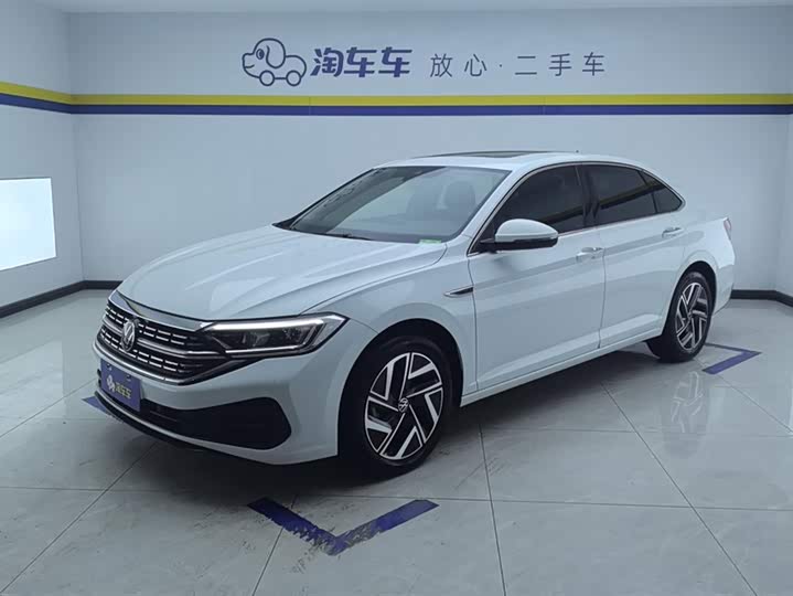 Sagitar 2023 300TSI DSG Super Edition