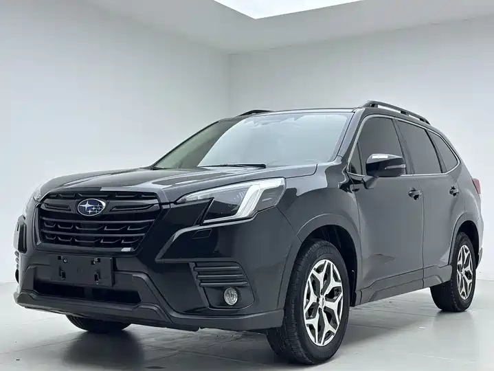 Forester 2022 2.0i AWD Deluxe Edition EyeSight